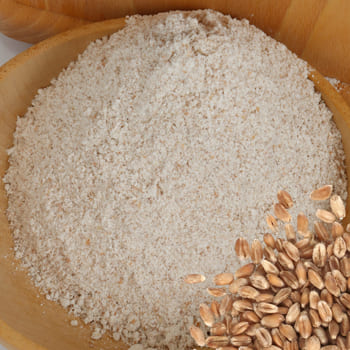 Hier Weizen bei feinster Einstellung gemahlen mit dem 100mm Mahlstein