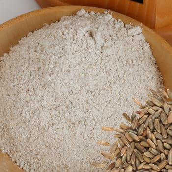 Roggen wird auch sehr fein gemahlen auf Stufe 1,5